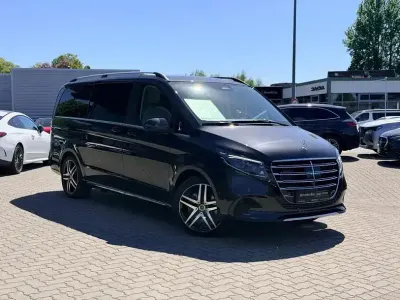 Gebraucht Mercedes V300 Exclusive 237 PS (174 kW) 2024 Grau Van / Kleinbus