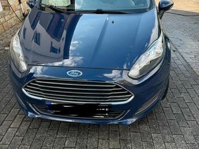 Gebraucht Ford Fiesta 60 PS (44 kW) 2013 Blau Kleinwagen