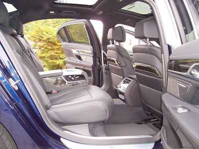 BMW 740L