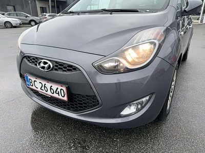 Second-hand Hyundai ix20 YES! Gold 90 CP (66 kW) 2016 Gri Hatchback