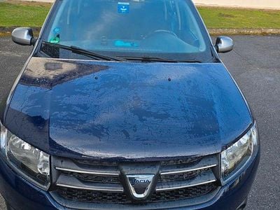 Gebraucht Dacia Sandero Celebration 75 PS (55 kW) 2015 Blau Limousine