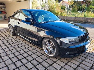 Gebraucht BMW 120 Sport Line 177 PS (130 kW) 2012 Schwarz Kleinwagen