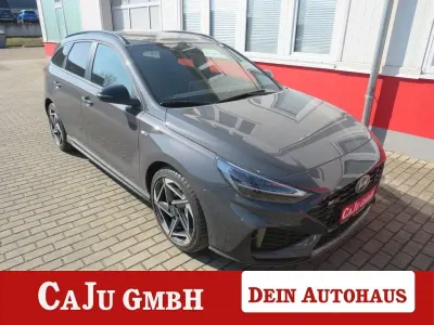 Neu Hyundai i30 N Line 150 PS (110 kW) 2026 Grau Limousine