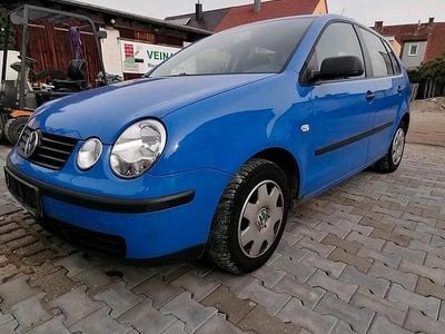 Gebraucht VW Polo 74 PS (54 kW) 2002 Blau Kleinwagen