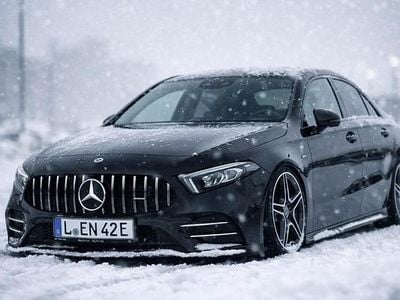 Schwarz Gebraucht 2020 Mercedes A250 AMG Limousine | 27.500 € (Teuer)