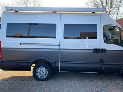 Weiß Gebraucht 2009 Iveco Daily Van / Kleinbus | 20.500 €