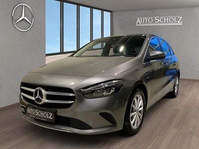 Gebraucht Mercedes B250e Progressive 218 PS (160 kW) 2022 Grau Van / Kleinbus