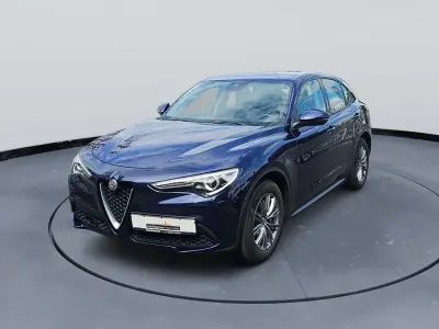 Gebraucht Alfa Romeo Stelvio Super 190 PS (139 kW) 2019 Blau SUV