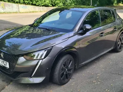 Gebraucht Peugeot 208 GT 101 PS (74 kW) 2024 Grau Kleinwagen