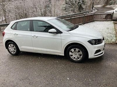 Gebraucht VW Polo Trendline 80 PS (58 kW) 2020 Weiß Kleinwagen