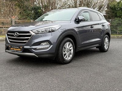 Grau Gebraucht 2017 Hyundai Tucson Trend SUV | 17.740 € (Fairer Preis)