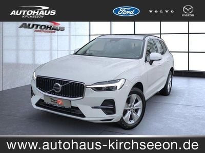 Gebraucht Volvo XC60 Momentum 197 PS (144 kW) 2021 Ice white SUV