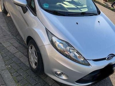 Usata Ford Fiesta Champions Edition 82 CV (60 kW) 2012 Berlina