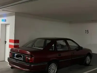 Brugt Opel Vectra 90 HK (66 kW) 1993 Sedan