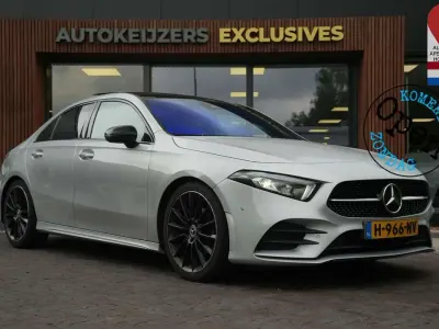 Gebraucht Mercedes A200 Business 163 PS (119 kW) 2020 Grau Limousine