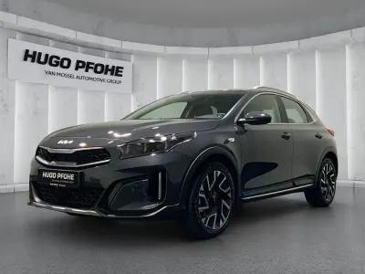 Neu Kia XCeed Vision 150 PS (110 kW) 2026 Silber SUV