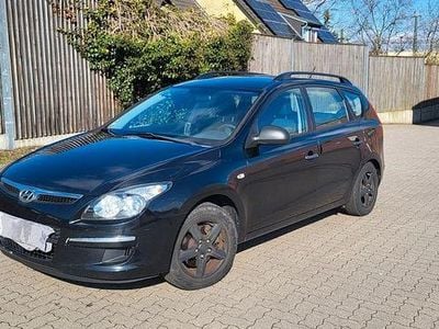 Gebraucht Hyundai i30 Classic 116 PS (85 kW) 2009 Schwarz Kombi