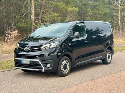 Gebraucht Toyota Proace Verso 141 PS (103 kW) 2023 Schwarz Kombi