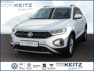 Gebraucht VW T-Roc Life 116 PS (85 kW) 2024 Weiss SUV