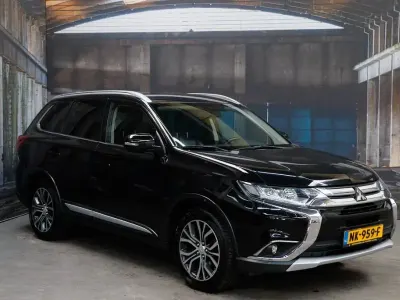Gebraucht Mitsubishi Outlander Edition 150 PS (110 kW) 2017 Schwarz SUV