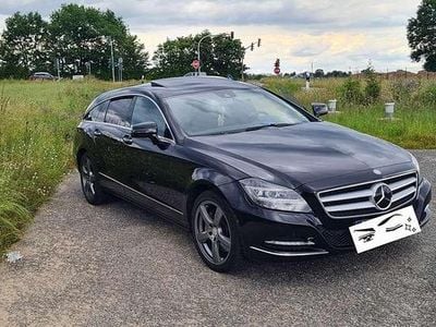 Gebraucht Mercedes CLS350 Shooting Brake 265 PS (194 kW) 2014 Schwarz Kombi