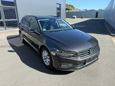 Gebraucht VW Passat Business 150 PS (110 kW) 2021 Grau Kombi