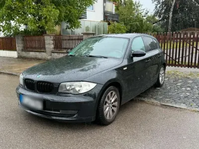 Gebraucht BMW 116 Sport Line 122 PS (89 kW) 2008 Schwarz Kleinwagen