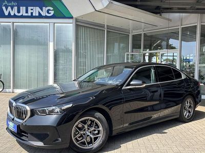 Gebraucht BMW 520 Sport Line 197 PS (144 kW) 2024 Schwarz Limousine