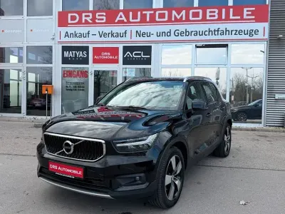 Usata Volvo XC40 Momentum 190 CV (139 kW) 2019 Nero SUV