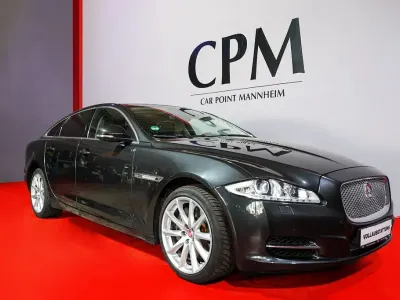 Gebraucht Jaguar XJ Premium Luxury 275 PS (202 kW) 2014 Stratus grey Limousine
