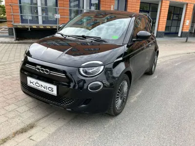 Gebraucht Fiat 500e Icon 86 kW (118 PS) 2022 Schwarz Kleinwagen