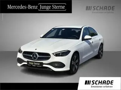 Gebraucht Mercedes C200 Avantgarde 205 PS (150 kW) 2025 Weiß Limousine