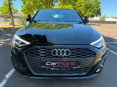 Gebraucht Audi A3 Ambiente 116 PS (85 kW) 2023 Schwarz Limousine