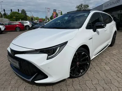 Gebraucht Toyota Corolla Sport 184 PS (135 kW) 2021 Weiß Kombi