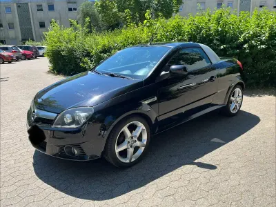 Gebraucht Opel Tigra Sport 125 PS (91 kW) 2005 Schwarz Cabrio