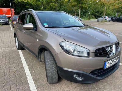 Nissan Qashqai +2