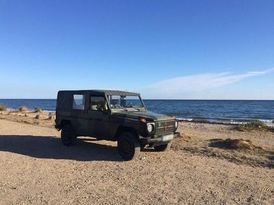 Second-hand Mercedes G250 92 CP (67 kW) 1993 Verde SUV