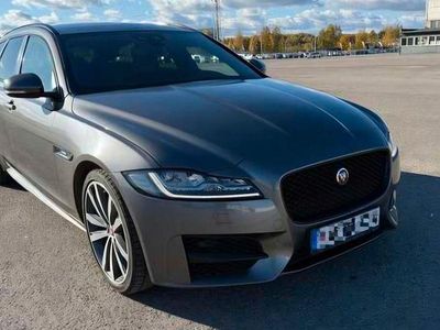 Gebraucht Jaguar XF Sportbrake R-Sport 179 PS (131 kW) 2018 Grau Kombi