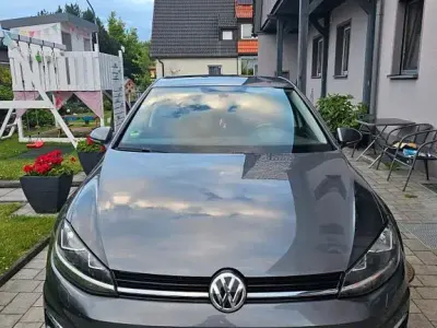 Gebraucht VW Golf VII 150 PS (110 kW) 2017 Grau Limousine