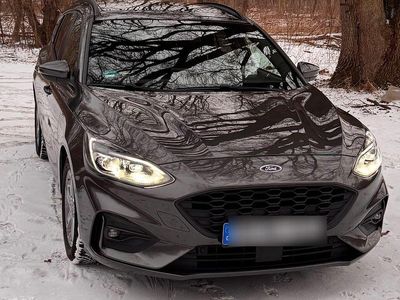 Gebraucht Ford Focus ST-Line 150 PS (110 kW) 2020 Grau Kombi