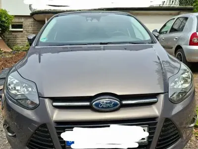 Gebraucht Ford Focus Titanium 150 PS (110 kW) 2011 Braun Limousine