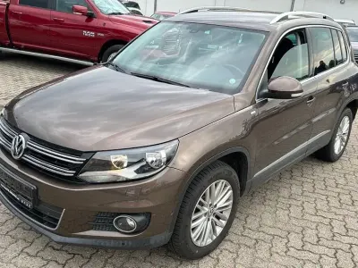 Gebraucht VW Tiguan Sportline 140 PS (102 kW) 2015 Braun SUV