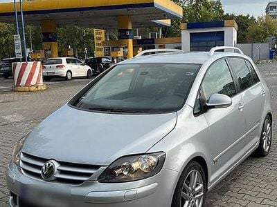 VW Golf V