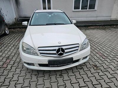 Gebraucht Mercedes C220 170 PS (125 kW) 2009 Weiß Kombi