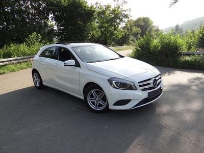 Weiß Gebraucht 2015 Mercedes A180 Edition Limousine | 12.700 € (Fairer Preis)