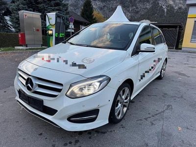 Mercedes B200