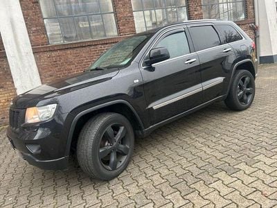 Gebraucht Jeep Grand Cherokee Overland 352 PS (258 kW) 2010 Schwarz SUV