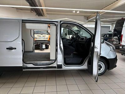 Gebraucht Renault Trafic 145 PS (106 kW) 2017 Grau Van / Kleinbus