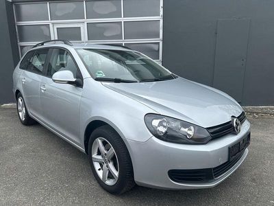 Gebraucht VW Golf VI 105 PS (77 kW) 2011 Silber Kleinwagen