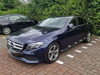 Mercedes E220